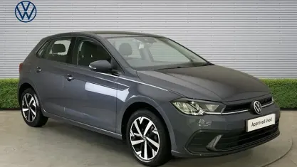 Used VW Polo Life 95 HP (69 kW) 2023 Grey Hatchback