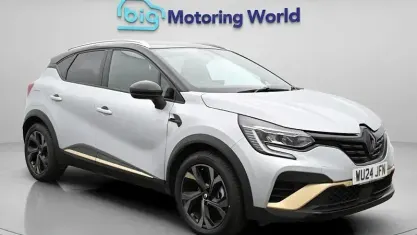 Used Renault Captur Engineered 145 HP (106 kW) 2024 Grey/black SUV