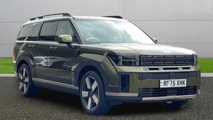 Käytetty Hyundai Santa Fe Ultimate 215 HP (158 kW) 2026 Vihreä Katumaasturi