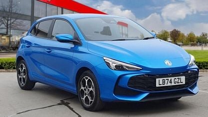 Używany MG MG3 Trophy 194 KM (142 kW) 2024 Niebieski Hatchback