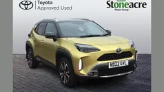 Yellow Used 2022 Toyota Yaris Cross Edition SUV | £20,000 (Fair price)