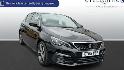Used Peugeot 308 GT-line 131 HP (96 kW) 2020 Hatchback
