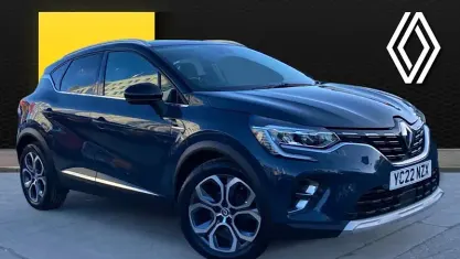 Second-hand Renault Captur SE 140 CP (102 kW) 2022 Other SUV