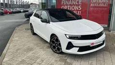 White Used 2023 Vauxhall Astra Hatchback | £18,699 (Fair price)