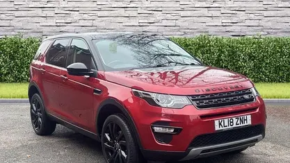 Used Land Rover Discovery Sport HSE 180 HP (132 kW) 2018 Red SUV