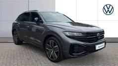 Used 2024 VW Touareg Black Edition SUV | £52,945 (Fair price)