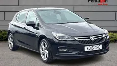 Black Used 2016 Vauxhall Astra SRi Hatchback | £7,250 (Fair price)
