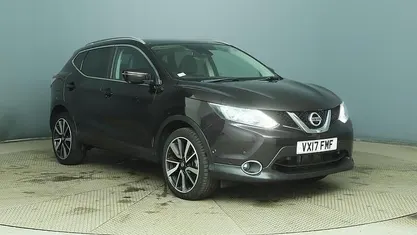 Used 2016 Nissan Qashqai Tekna SUV | £10,395 (Fair price)