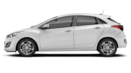 Used Hyundai i30 SE 120 HP (88 kW) 2015 White Hatchback