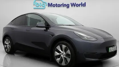 Used 2025 Tesla Model Y Long Range AWD SUV | £25,600 (Super price)