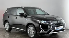 Black Used 2018 Mitsubishi Outlander P-HEV Estate | £12,000 (Fair price)