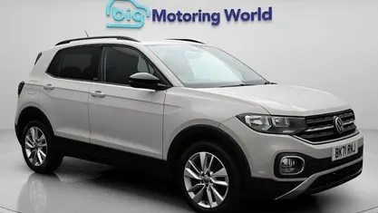 Used VW T-Cross Active 110 HP (80 kW) 2021 Grey SUV