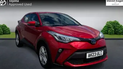 Used Toyota C-HR 122 HP (89 kW) 2023 Red SUV