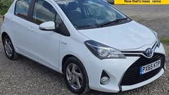 White Used 2015 Toyota Yaris Hybrid Hatchback | £9,980 (Fair price)
