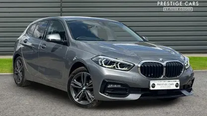 Used BMW 118 Sport Line 136 HP (100 kW) 2022 Grey Hatchback
