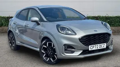 Usado Ford Puma ST-Line X 155 HP (114 kW) 2023 Prateado SUV