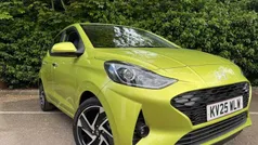 New 2025 Hyundai i10 Premium Hatchback | £16,490 (Fair price)