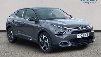 Usado Citroën C4 PureTech 131 HP (96 kW) 2023 Cinzento SUV