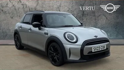 Used Mini Cooper Exclusive 136 HP (100 kW) 2023 Silver Hatchback