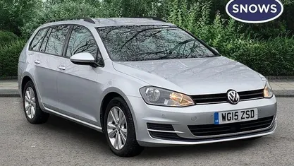 Used VW Golf VII SE 105 HP (77 kW) 2015 Estate
