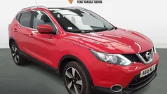 Red Used 2016 Nissan Qashqai N-Connecta SUV | £5,995 (Fair price)