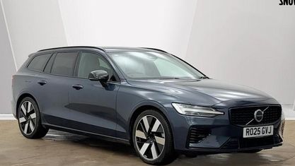 Usado Volvo V60 CC Plus 250 HP (183 kW) 2023 Carrinha