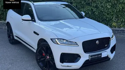 Used Jaguar F-Pace S 300 HP (220 kW) 2017 White SUV