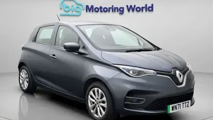 Used Renault Zoe Iconic 80 kW (109 HP) 2021 Grey Hatchback