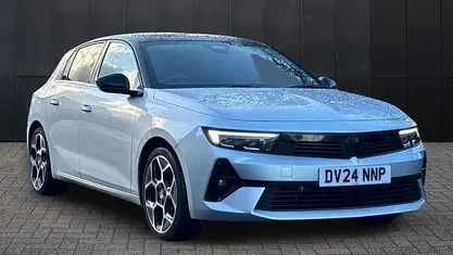 Used Vauxhall Astra Ultimate 131 HP (96 kW) 2024 Hatchback