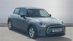 Used 2021 Mini Cooper Classic Hatchback | £15,740 (Fair price)