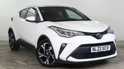 Used Toyota C-HR Design 122 HP (89 kW) 2022 White SUV