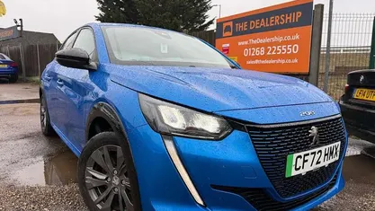 Used Peugeot e-208 Allure+ 100 kW (136 HP) 2023 Hatchback