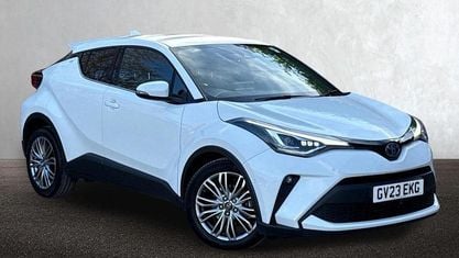 Second-hand Toyota C-HR 122 CP (89 kW) 2023 SUV