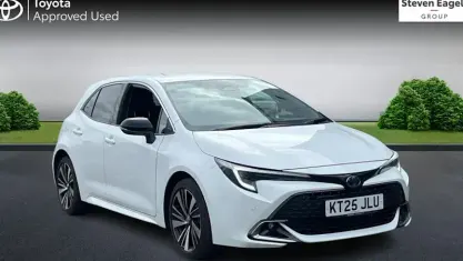 Used Toyota Corolla Design 140 HP (102 kW) 2025 White Hatchback
