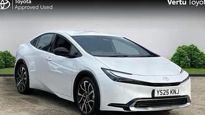 Used Toyota Prius Design 223 HP (164 kW) 2025 Hatchback