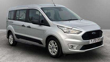Używany Ford Tourneo Zetec 101 KM (74 kW) 2021 Kombi