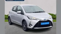 Silver Used 2019 Toyota Yaris Hybrid Hatchback | £12,789 (Good price)