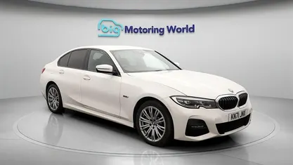 Used BMW 330e M Sport 292 HP (214 kW) 2021 White Sedan