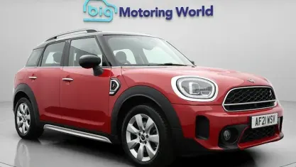Used Mini Cooper S Classic 178 HP (130 kW) 2021 Red Hatchback