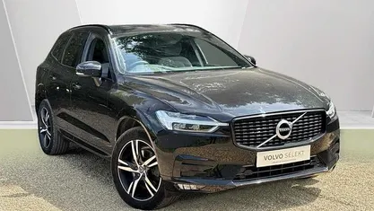 Used Volvo XC60 R-Design 250 HP (183 kW) 2021 SUV