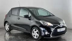 Used 2016 Toyota Yaris Hybrid Hatchback | £9,850 (Fair price)
