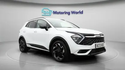 Used Kia Sportage GT-Line 265 HP (194 kW) 2023 White SUV