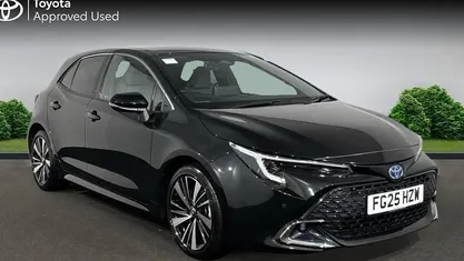 Used Toyota Corolla Design 140 HP (102 kW) 2025 Hatchback