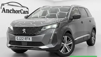 Used Peugeot 5008 Allure 131 HP (96 kW) 2024 Estate