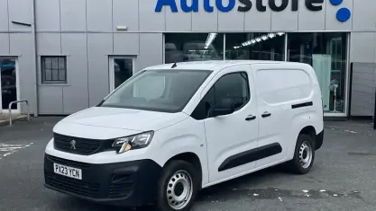 Used Peugeot Partner Premium 102 HP (75 kW) 2023 MPV