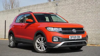 Used VW T-Cross SE 95 HP (69 kW) 2020 SUV