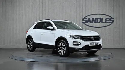 White Used 2021 VW T-Roc Active SUV | £16,499 (Fair price)