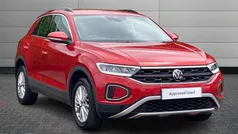 Red Used 2022 VW T-Roc Life SUV | £18,150 (Fair price)