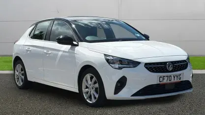 Used Vauxhall Corsa Edition 101 HP (74 kW) 2021 White Hatchback