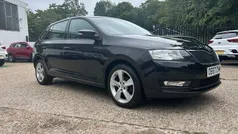 Black Used 2018 Skoda Rapid SE Estate | £8,451 (Fair price)